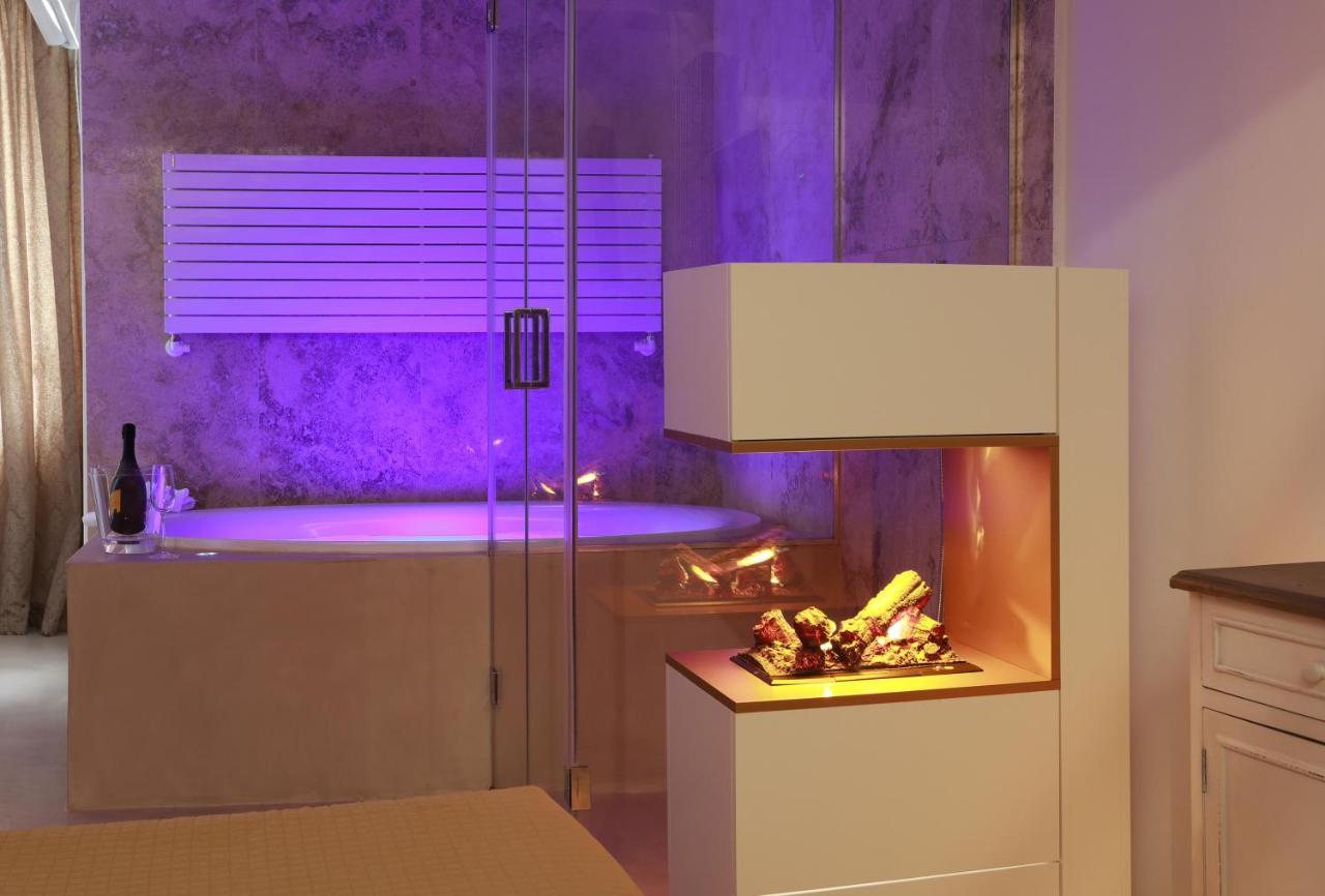 Palazzo Stapane Home Suite 9 - Luxury Living Monopoli Exterior foto